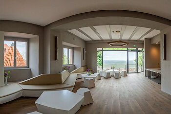 Porzellan-Lounge