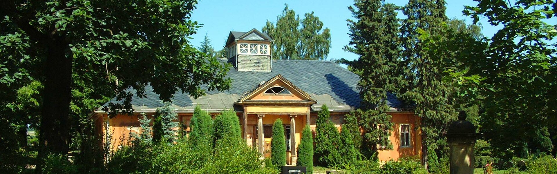 Friedhof und Grabmahl der Corona Schröter