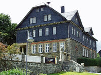 Alte Schule in Schmiedebach