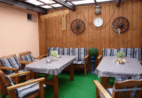 Überdachte Terrasse