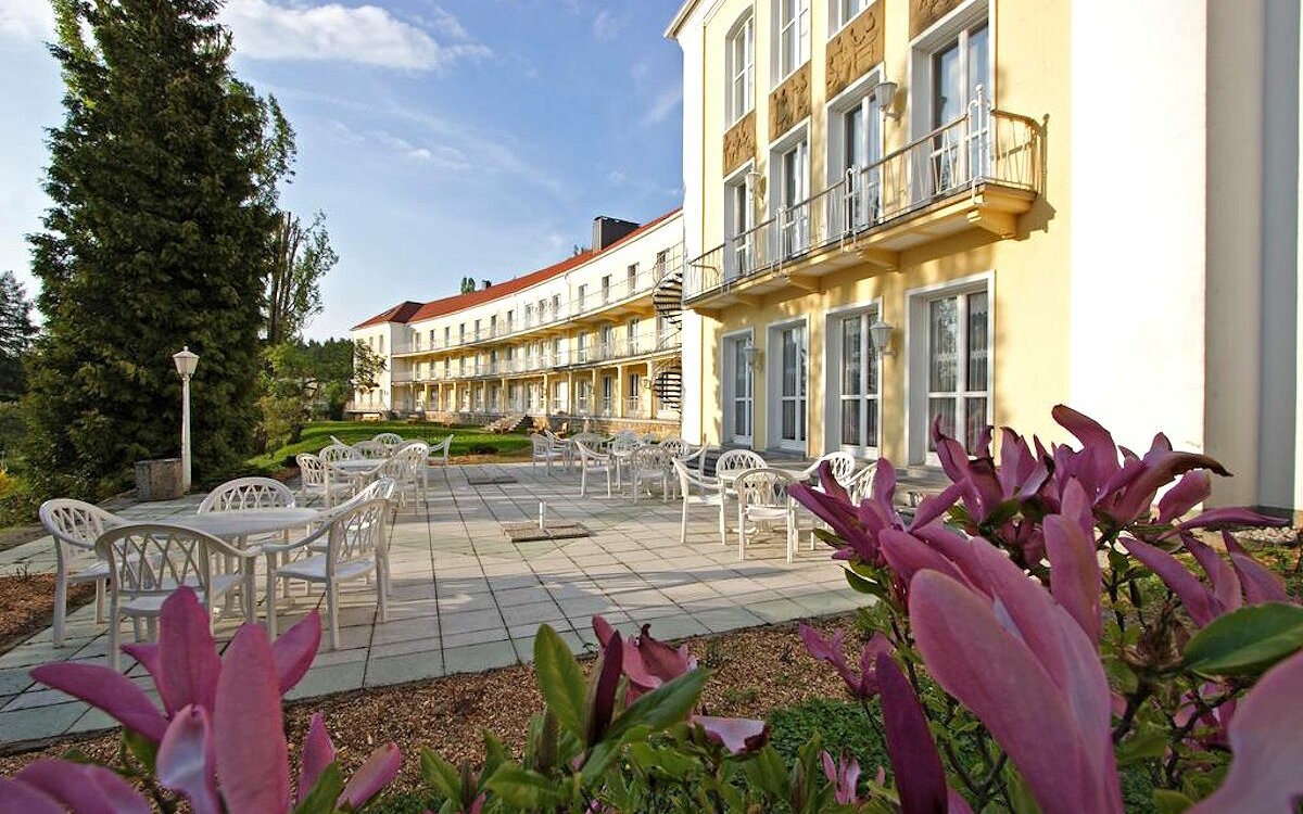 Hotel Am Burgholz, Sommeransicht