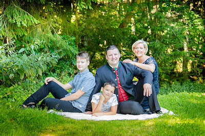 Ihre Gastgeber - Familie Bloch