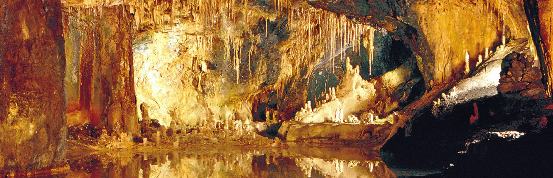 Märchendom in den Saalfelder Feengrotten