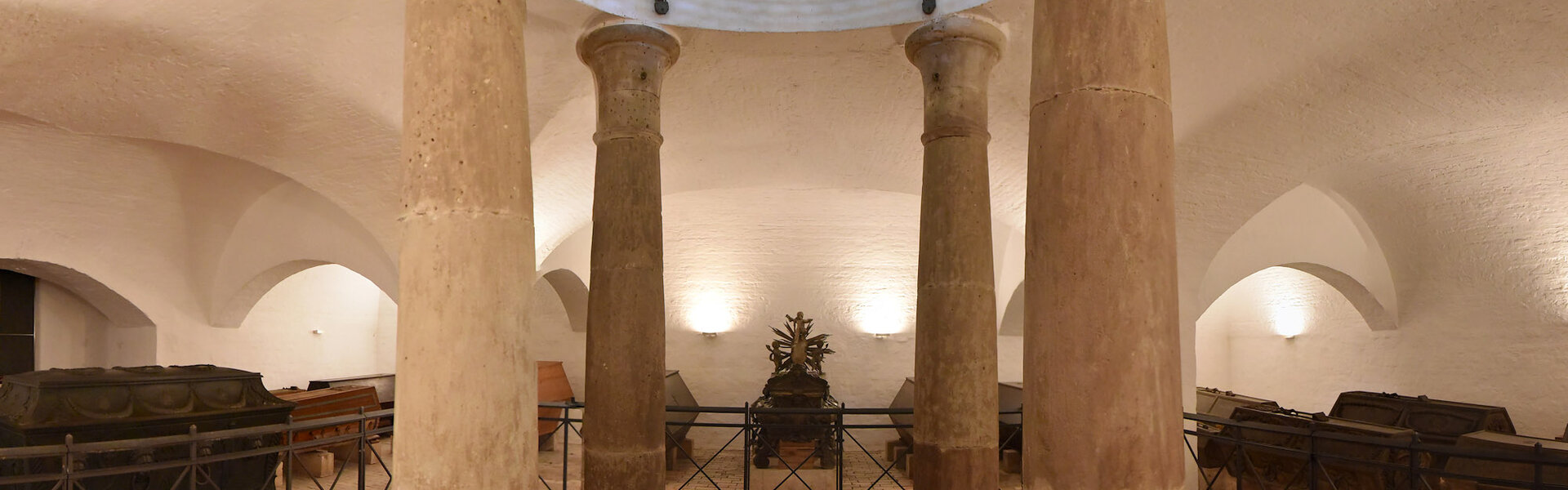 Särge in der Fürstengruft in Weimar