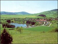 Blick auf Seeba mit Seebaer See