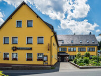 Hotel + Restaurant im Kräutergarten