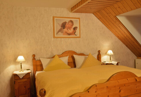 Blick in ein Gästezimmer