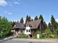 Haus Schmiechen, Sommeransicht