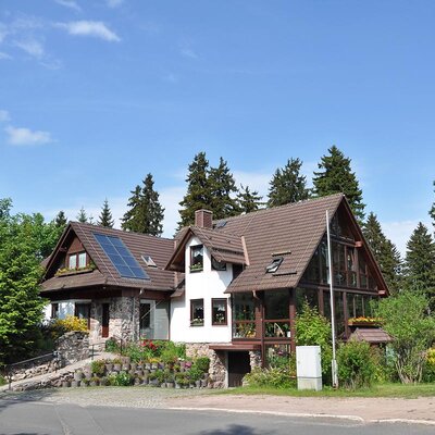 Haus Schmiechen, Sommeransicht