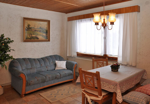 Blick in das Ferienhaus (Wohnzimmer)